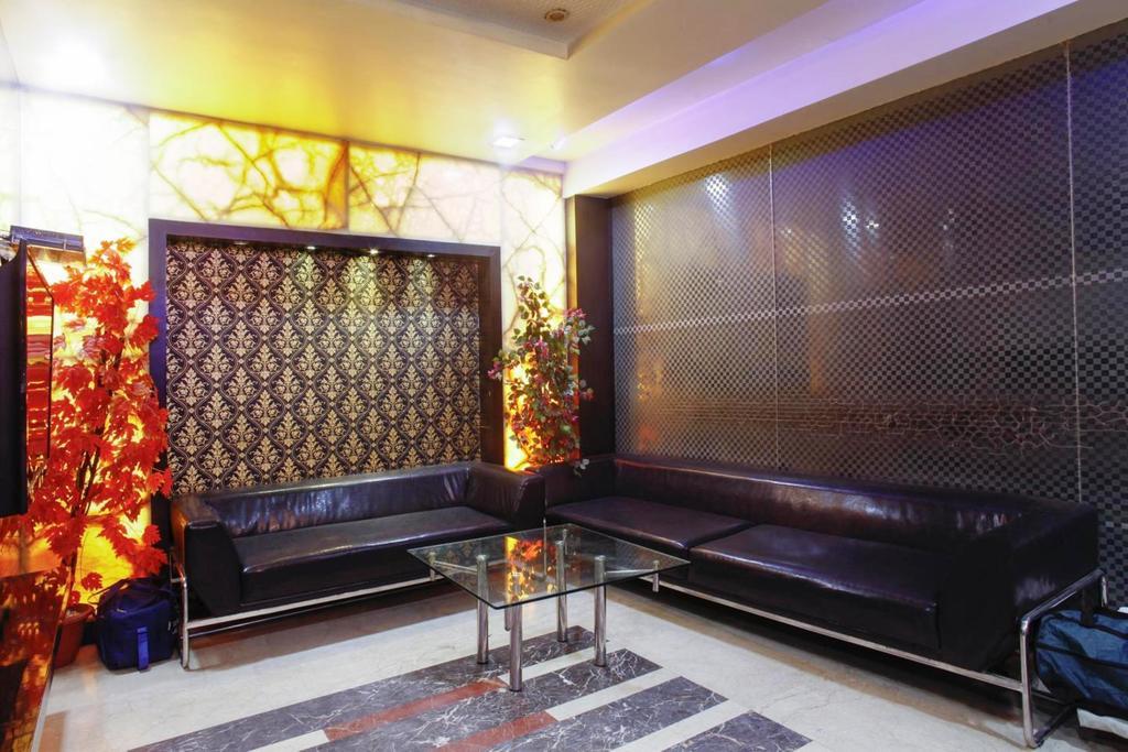 Hotel Milllennium 2000 Dx Yeni Delhi Dış mekan fotoğraf